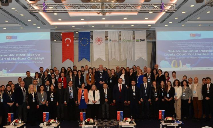 Tek Kullanımlık Plastikler ve Deniz Çöplerine İlişkin Yol Haritası Çalıştayı