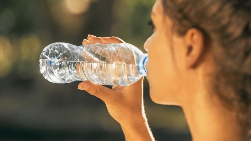 SUDER Yaz Aylarında Yeterli ve Güvenli Su Tüketimine Dikkat Çekiyor